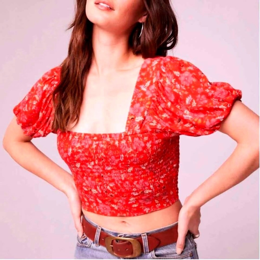Band Of The Free~Joelle‎ Floral/Crimson Pink~Smocked Cropped Blouse~Large~NWT